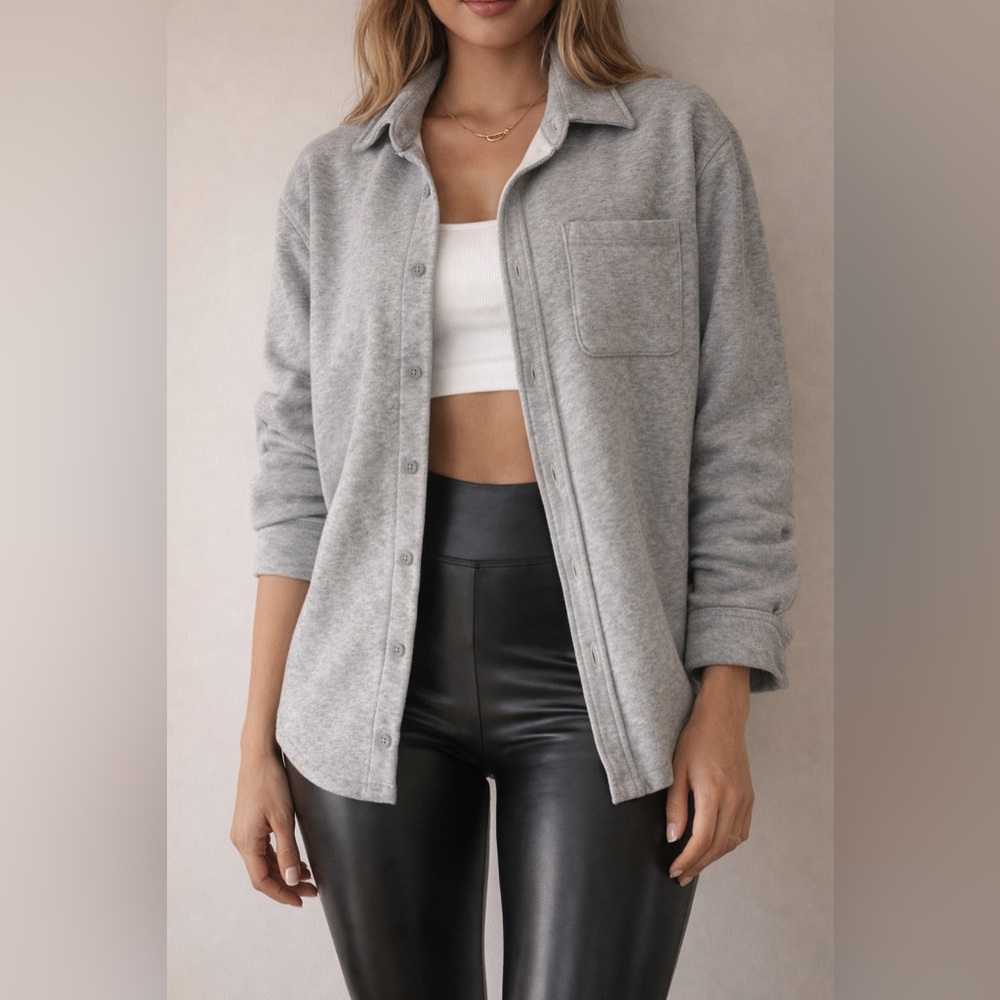 Aritzia COZY FLEECE BOYFRIEND SHIRT